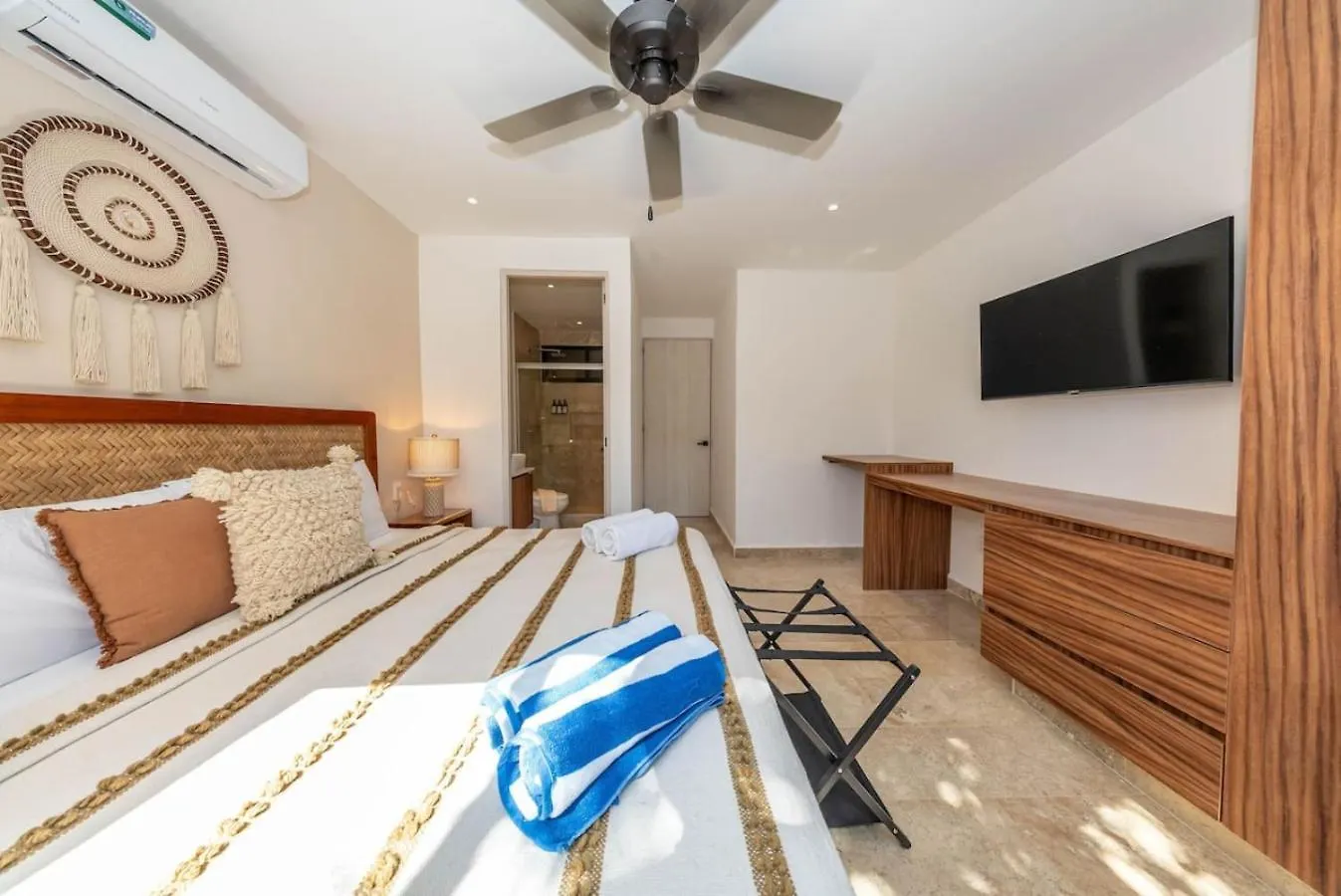 Lux 2 Bd With Balcony And Rooftop Pool At Aldea Zama Tulum Mexico