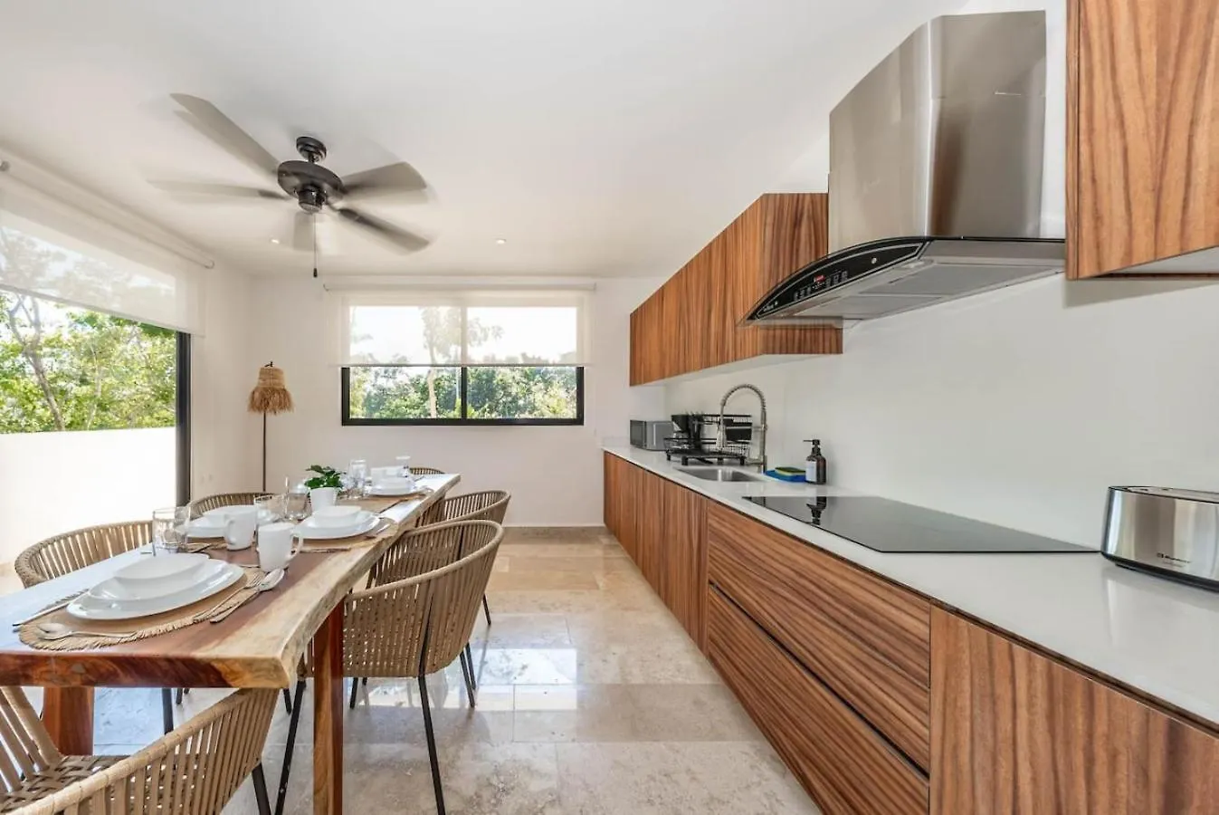 Lux 2 Bd With Balcony And Rooftop Pool At Aldea Zama Tulum 0*,  Messico
